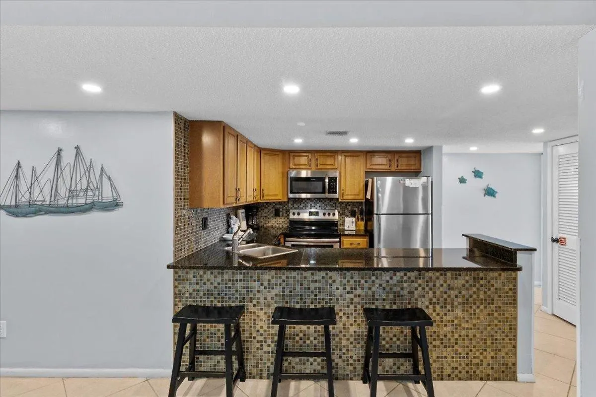 Holiday home Holiday Surf And Racquet Unit 508 Destin
